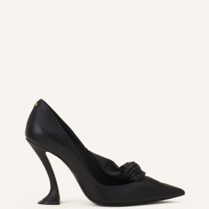 MIDNIGHT STEP LEATHER BOW PUMP
