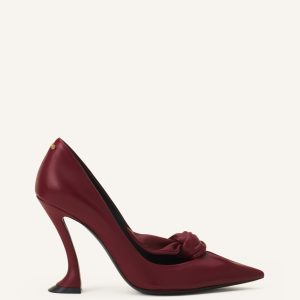 MIDNIGHT STEP LEATHER BOW PUMP