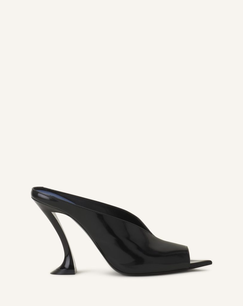 MIDNIGHT STEP MULE IN PATENT LEATHER