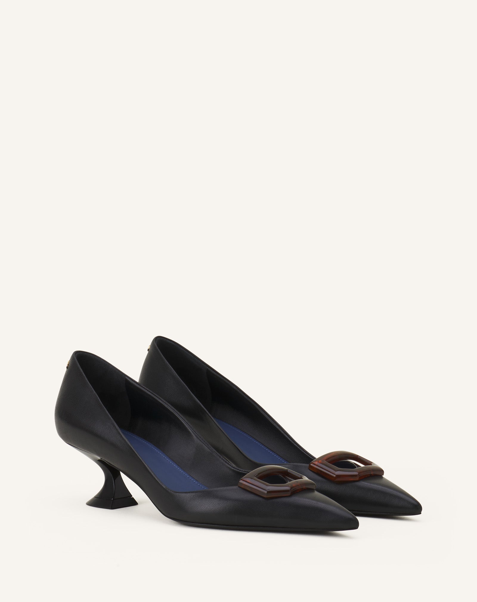MIDNIGHT STEP LEATHER PUMP WITH BUCKLE - Image 2