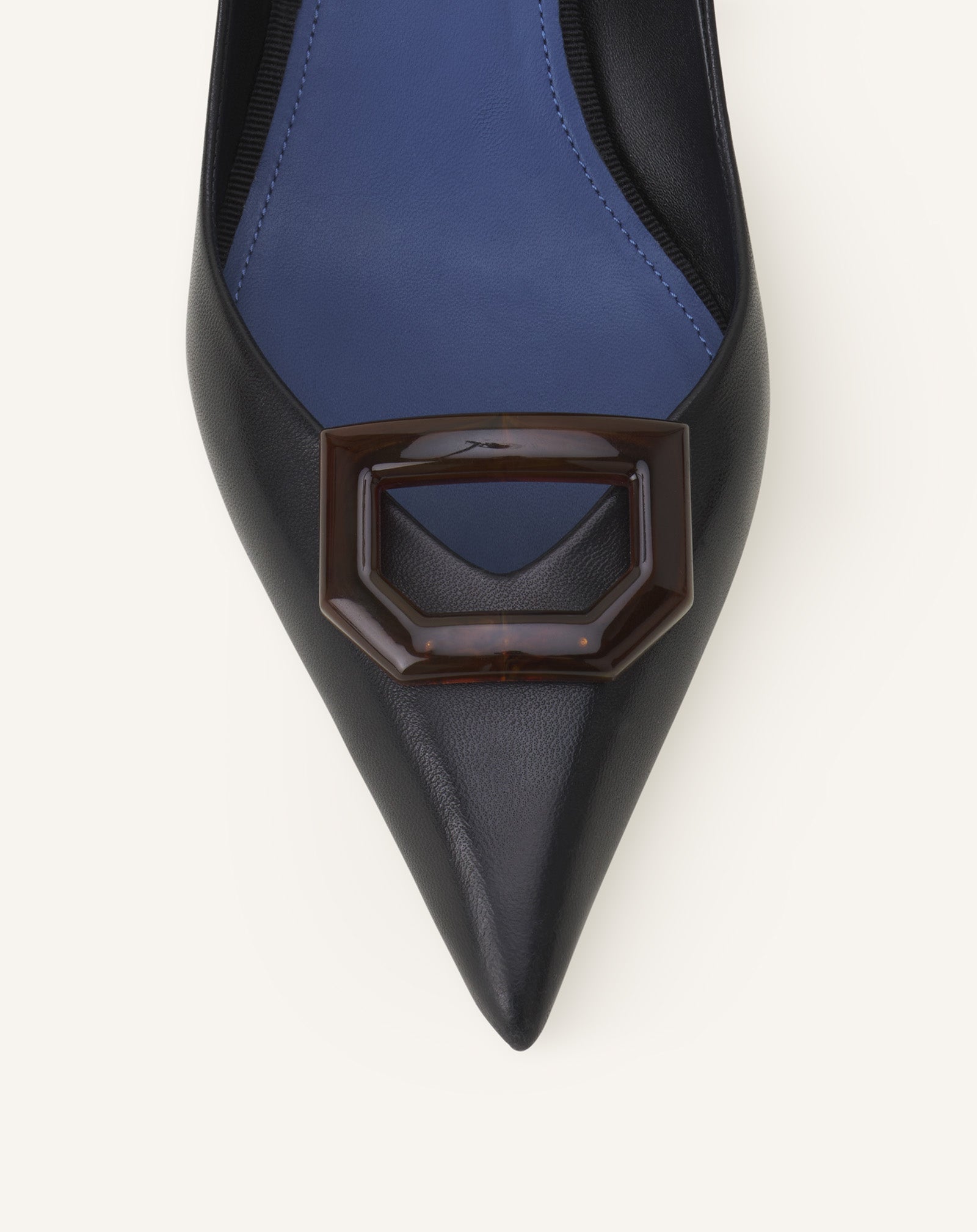 MIDNIGHT STEP LEATHER PUMP WITH BUCKLE - Image 5