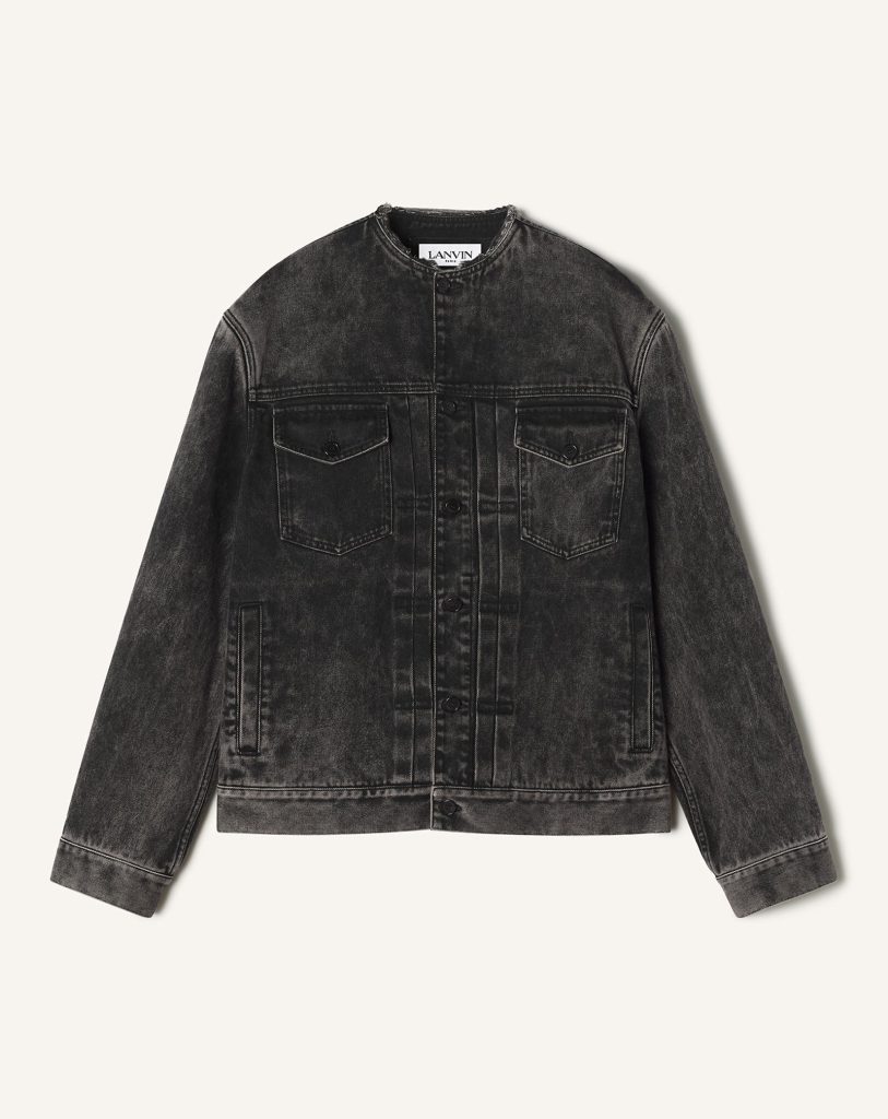 LOOSE FIT WASHED DENIM JACKET