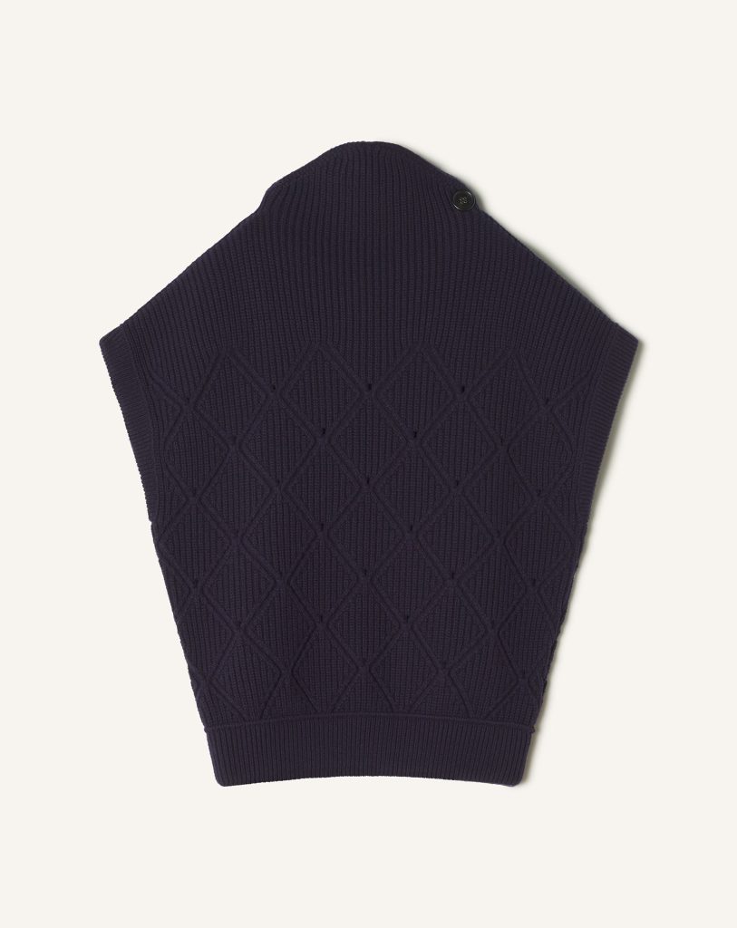 DIAMOND DETAIL SLEEVELESS WOOL SWEATER