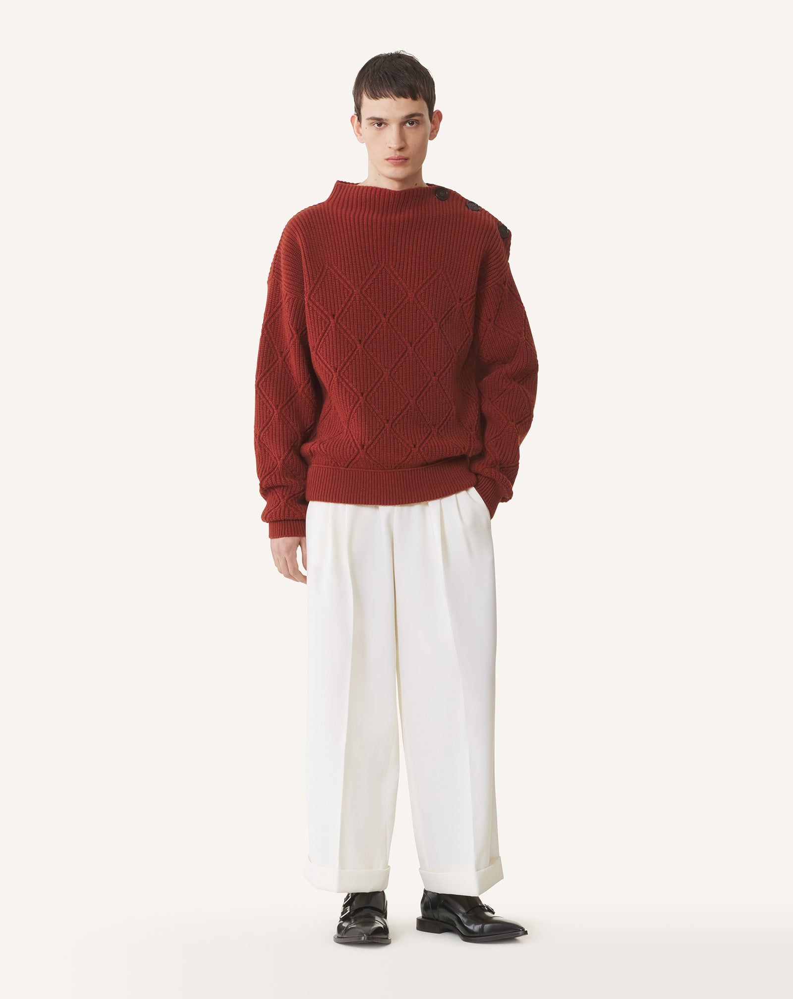 WOOL SWEATER WITH DIAMOND DETAIL - Image 2