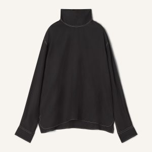 SILK HIGH NECK TOP
