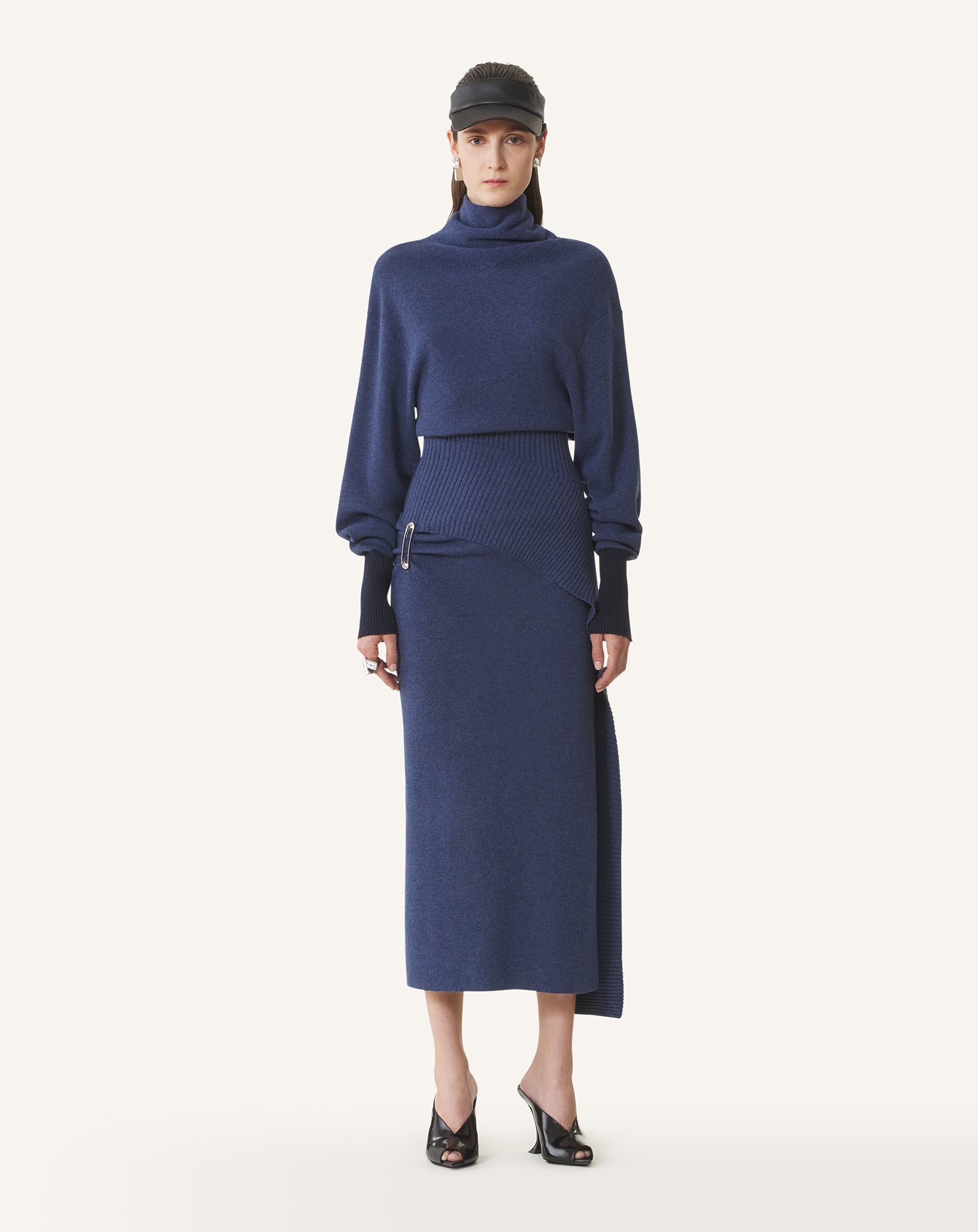 WOOL AND CASHMERE MIDI DRESS - Image 2