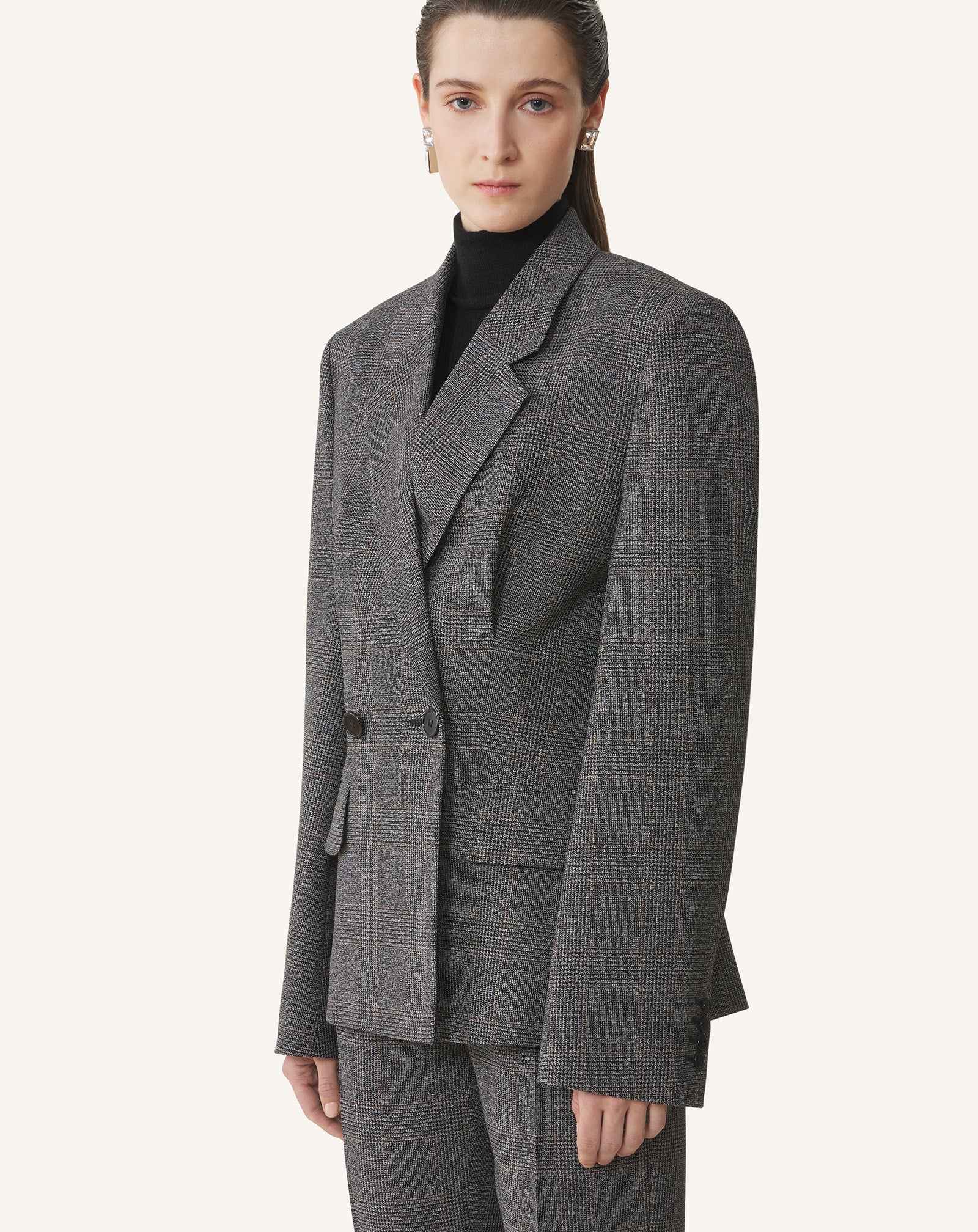 DOUBLE-BREASTED TAILORED JACKET IN PRINCE OF WALES WOOL - Image 3